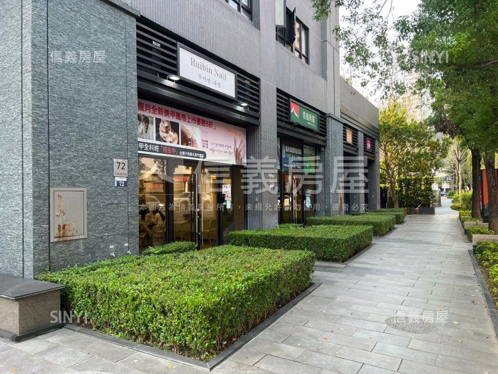 ★市政低總樓店挑高５米６房屋室內格局與周邊環境