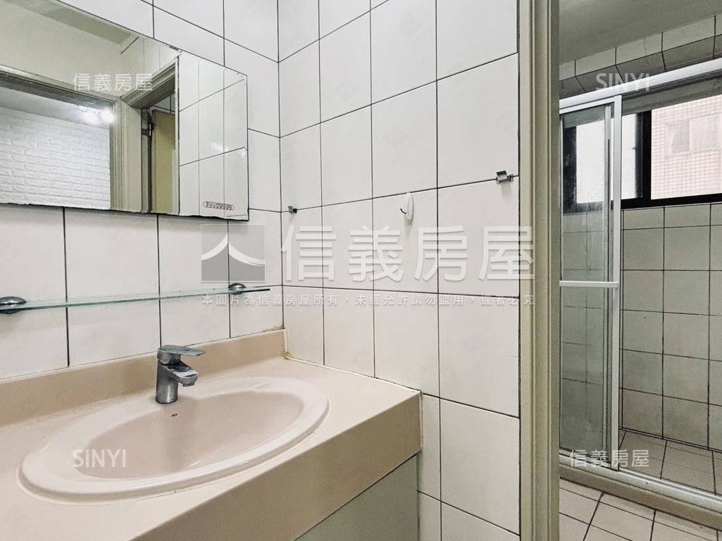 英雄鎮！高樓採光美三房房屋室內格局與周邊環境