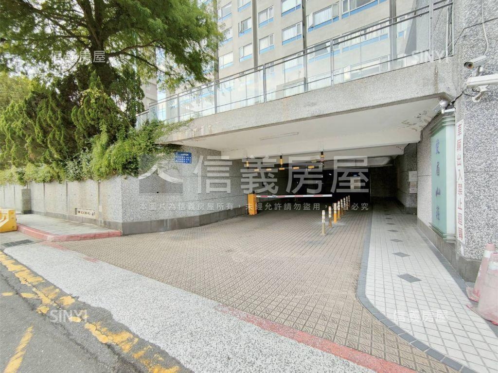 愛眉山莊一房車位房屋室內格局與周邊環境