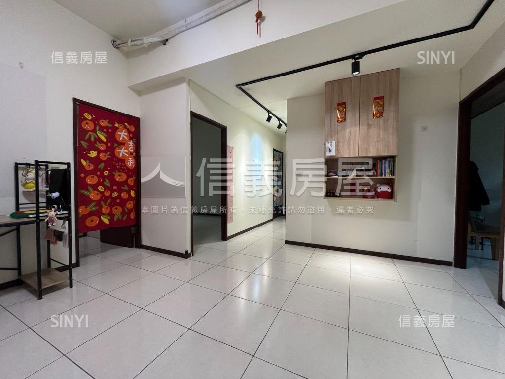 三面採光仙境四房美屋房屋室內格局與周邊環境