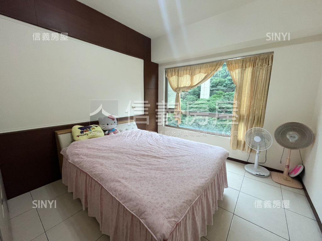 三面採光仙境四房美屋房屋室內格局與周邊環境