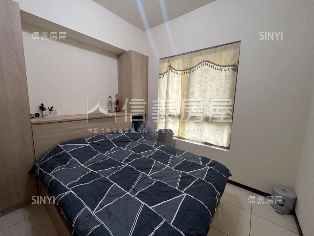 三面採光仙境四房美屋房屋室內格局與周邊環境