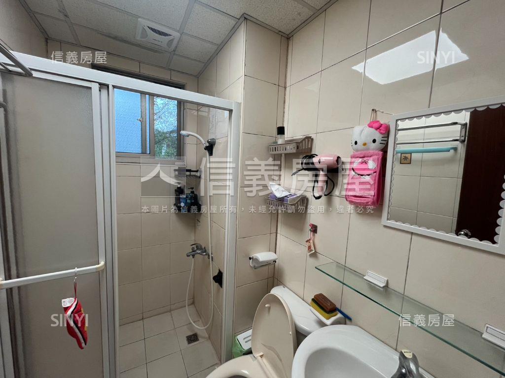 三面採光仙境四房美屋房屋室內格局與周邊環境