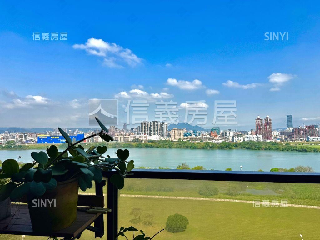 河藍灣２、正面河岸美三房房屋室內格局與周邊環境