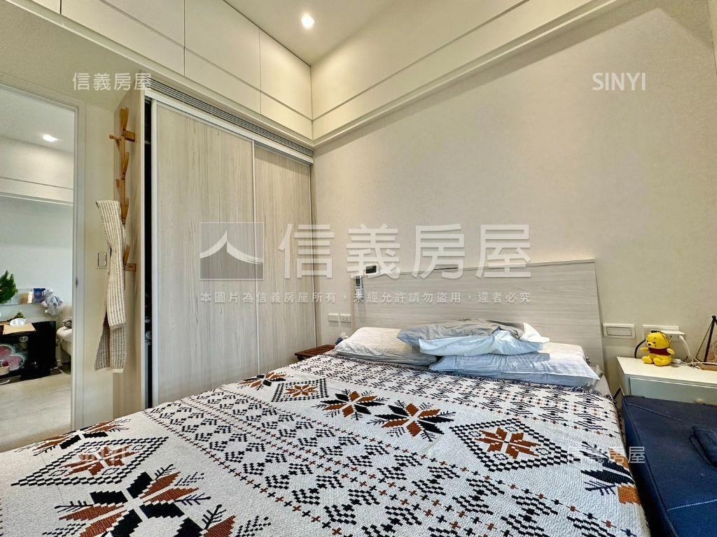 河藍灣２、正面河岸美三房房屋室內格局與周邊環境