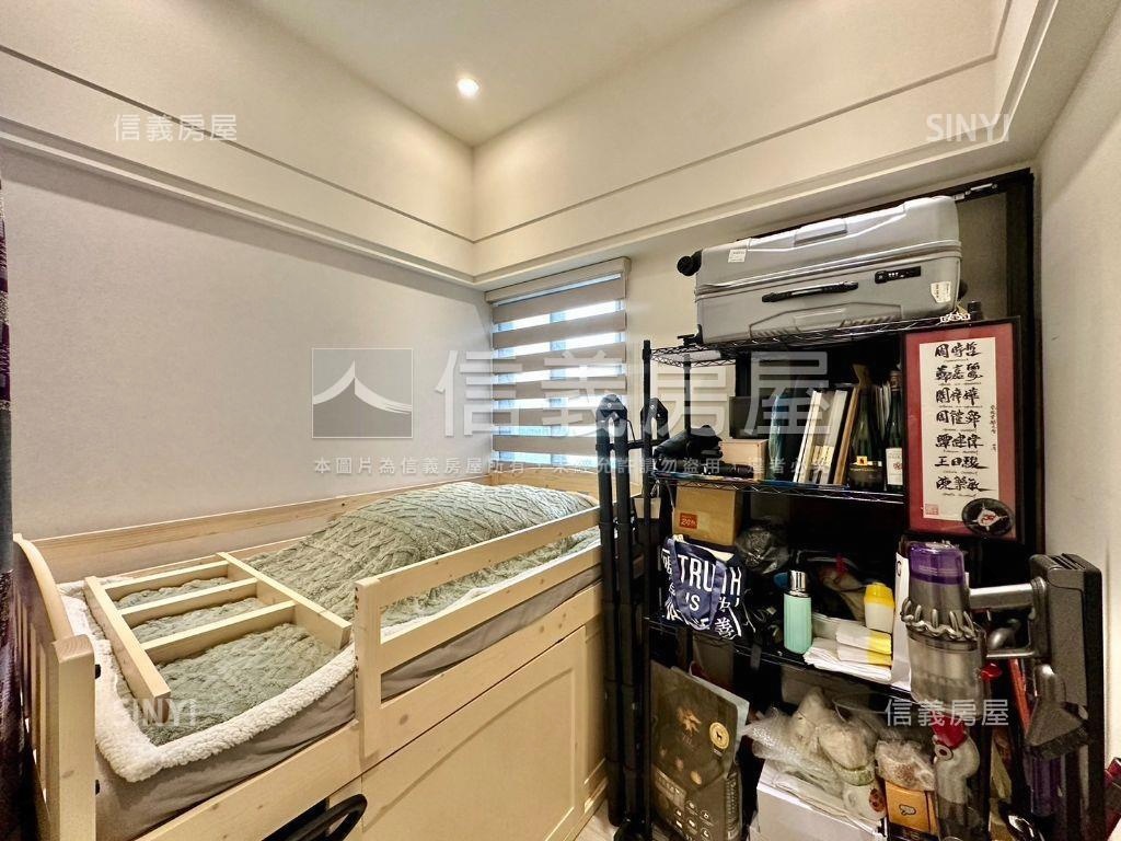 河藍灣２、正面河岸美三房房屋室內格局與周邊環境