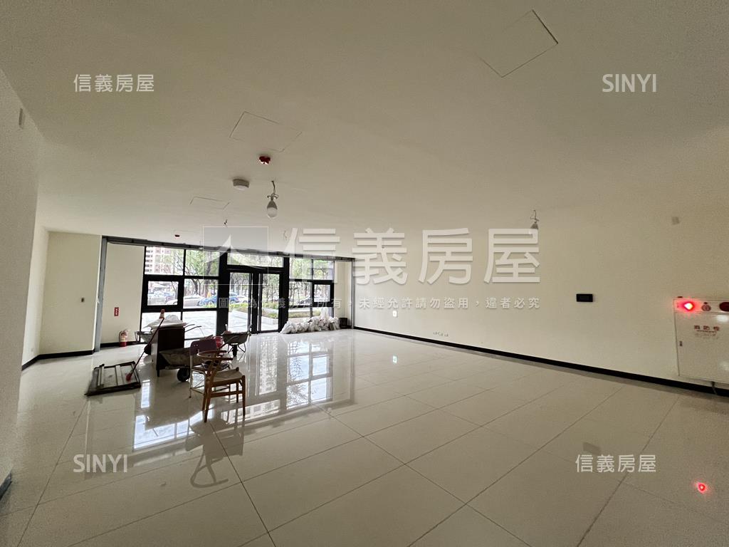 文山特區公園面寬金店房屋室內格局與周邊環境