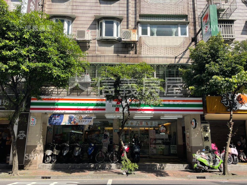 秀朗開業置產首選店面房屋室內格局與周邊環境