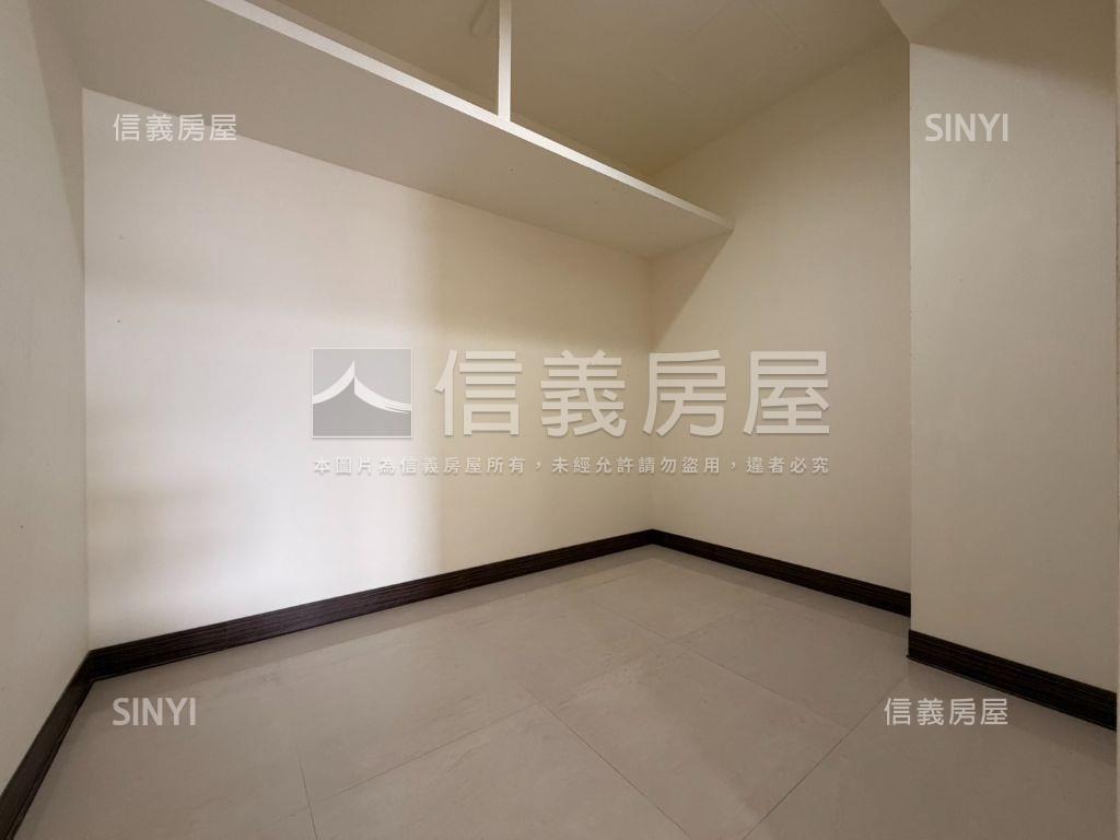 ＭＢＡ氣派豪邸房屋室內格局與周邊環境
