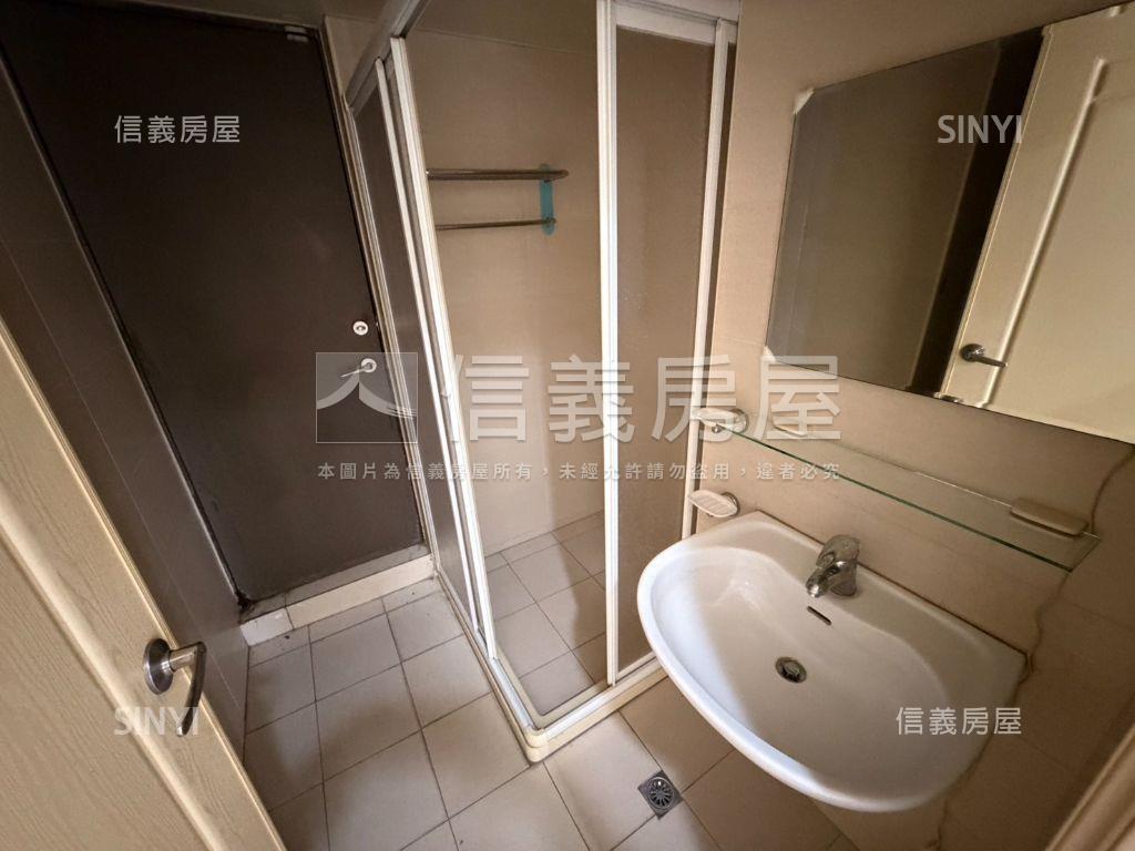 ＭＢＡ氣派豪邸房屋室內格局與周邊環境