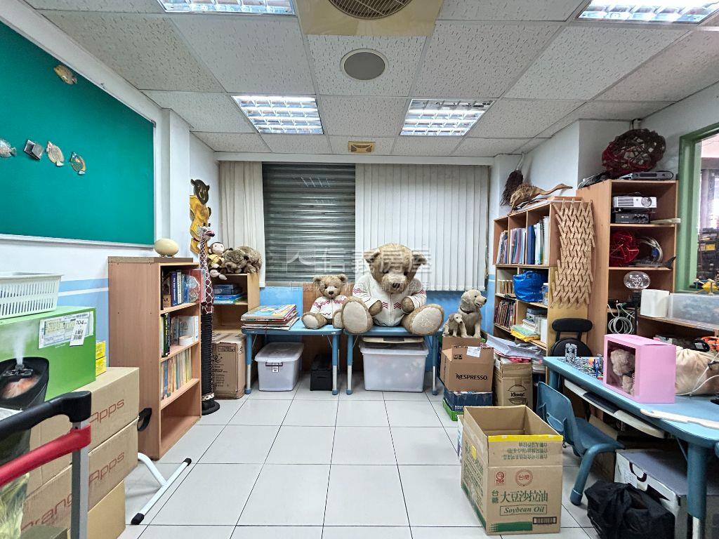 榮星花園◆五常國小住辦房屋室內格局與周邊環境