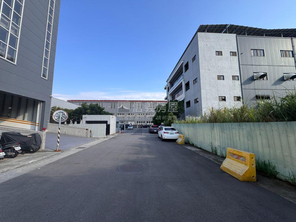 桃園中壢丁種約９６５坪房屋室內格局與周邊環境