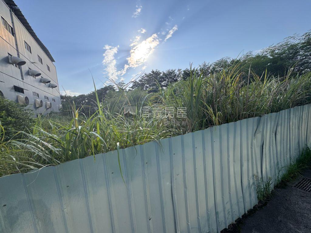 桃園中壢丁種約９６５坪房屋室內格局與周邊環境