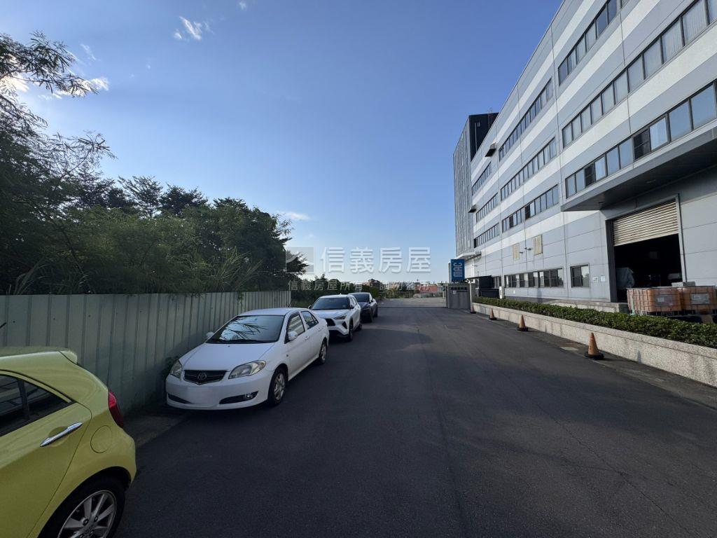 桃園中壢丁種約９６５坪房屋室內格局與周邊環境