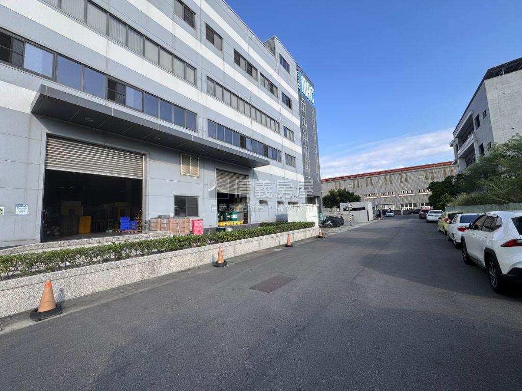 桃園中壢丁種約９６５坪房屋室內格局與周邊環境