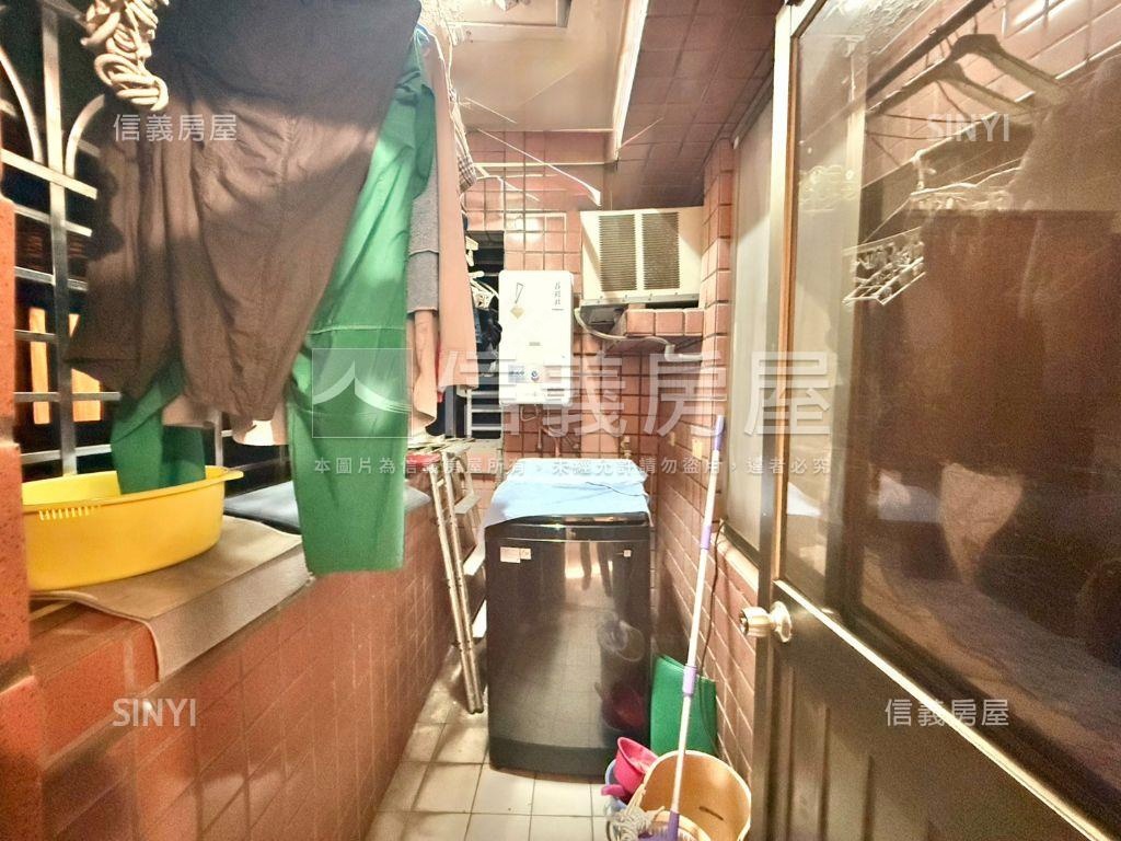 裕誠商圈三房平車房屋室內格局與周邊環境