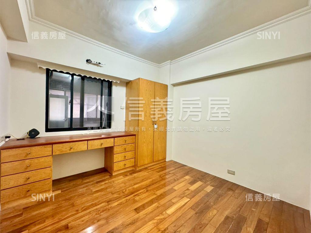 豪門福星幸福滿屋四房車位房屋室內格局與周邊環境