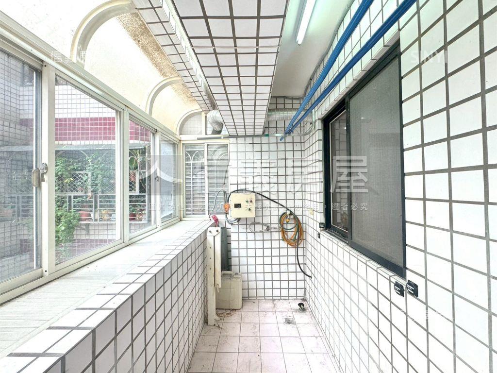 豪門福星幸福滿屋四房車位房屋室內格局與周邊環境
