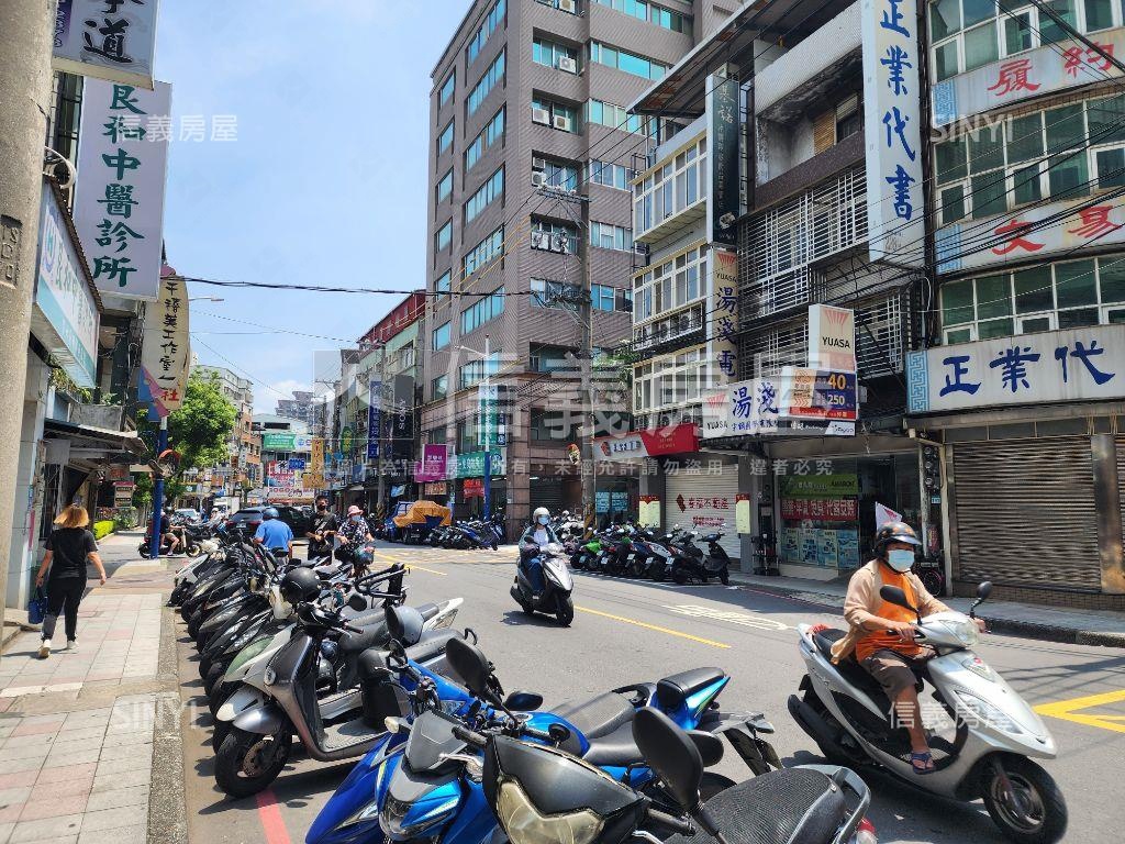 音樂廳對面稀有金店１＋２房屋室內格局與周邊環境
