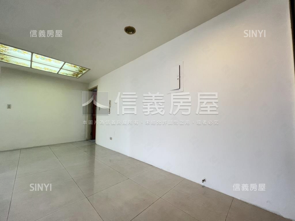 全球台北人景觀三房車位房屋室內格局與周邊環境