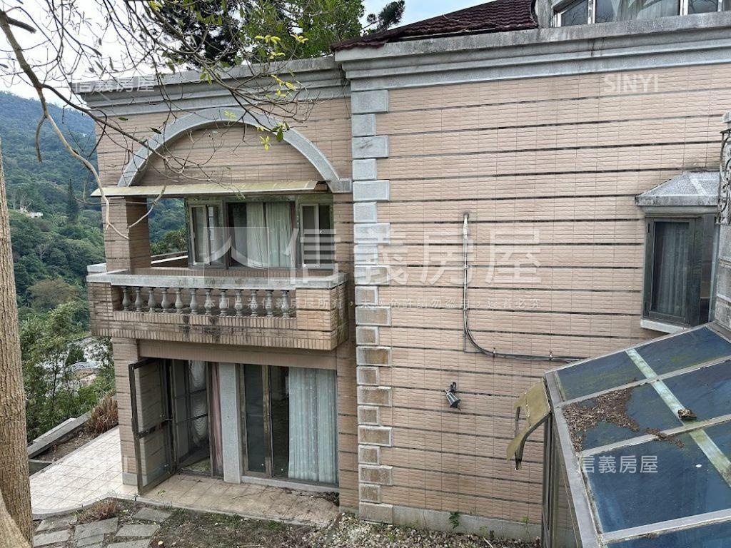 至善路梅林管理別墅房屋室內格局與周邊環境