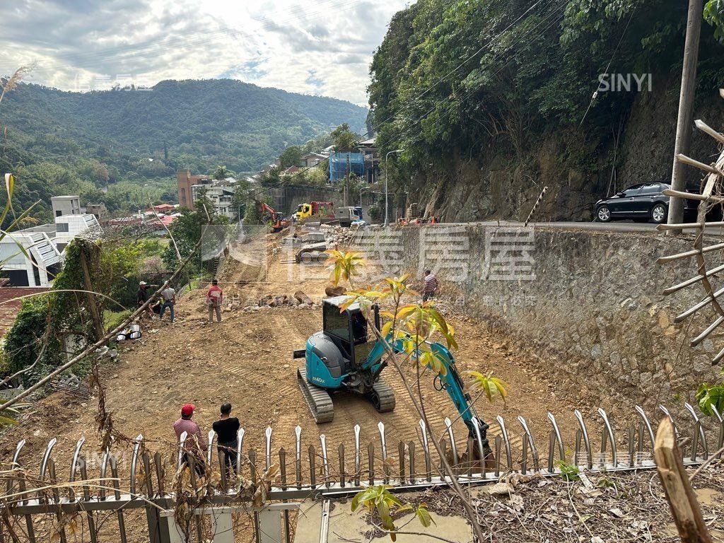 至善路梅林管理別墅房屋室內格局與周邊環境