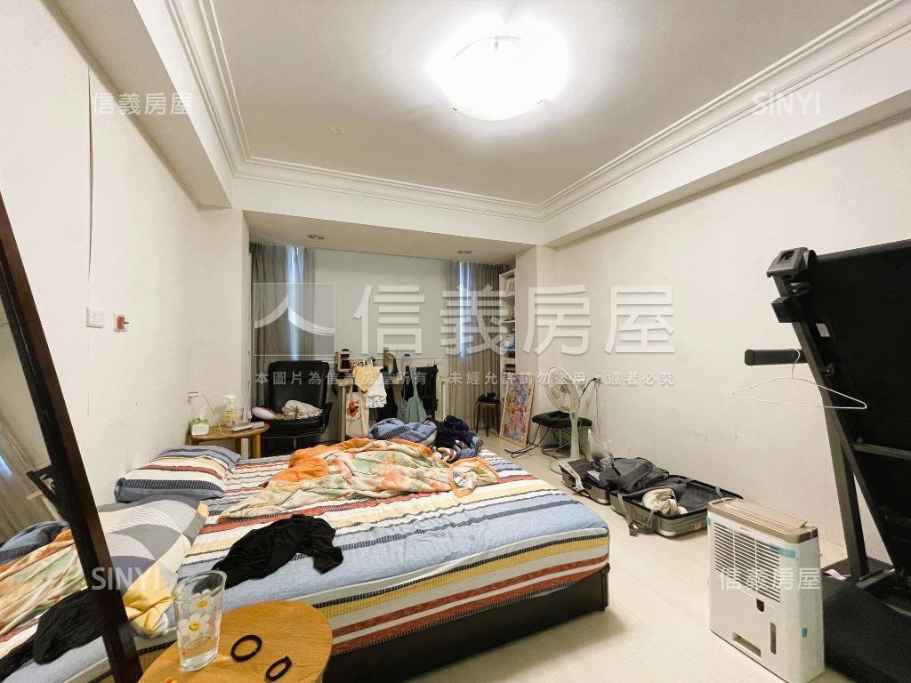 民生稀有一層一戶樹海美廈房屋室內格局與周邊環境