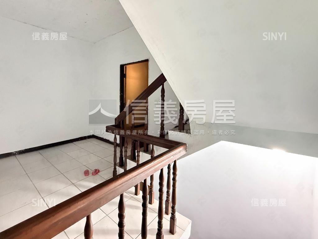 大觀路旁。優質四層透天厝房屋室內格局與周邊環境