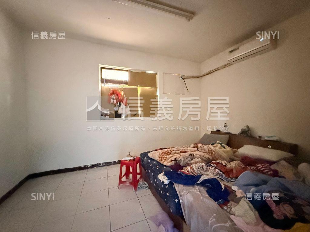 大觀路旁。優質四層透天厝房屋室內格局與周邊環境