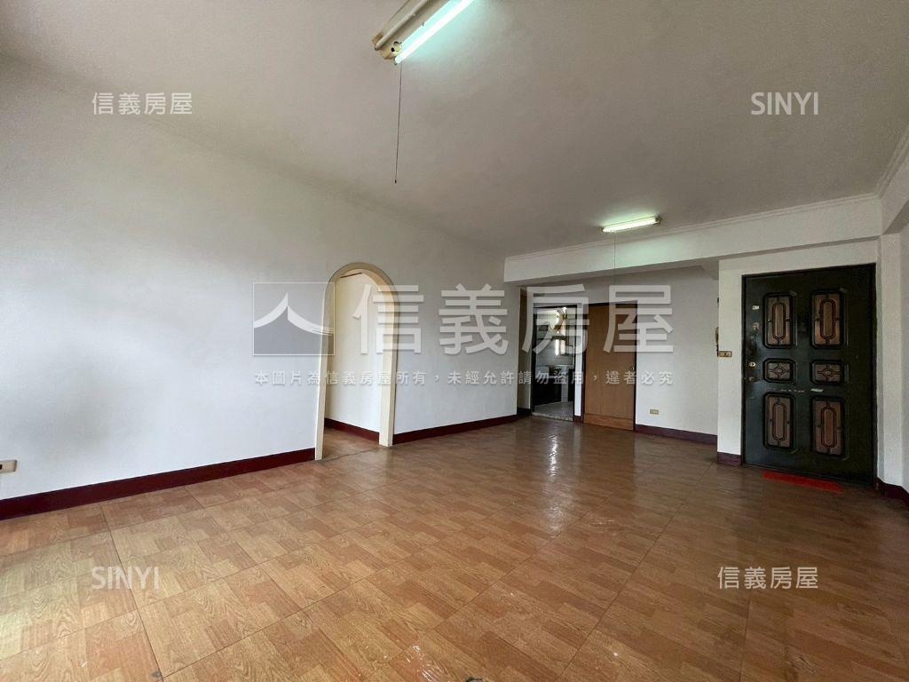低總價社區型三房公寓房屋室內格局與周邊環境