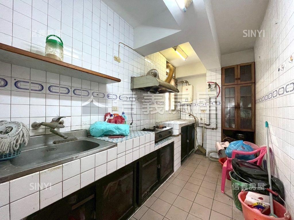 低總價社區型三房公寓房屋室內格局與周邊環境