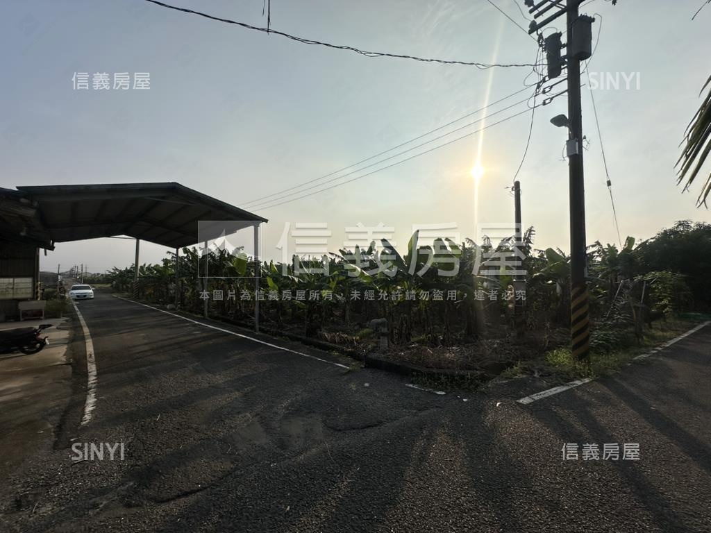 美濃龍中段特農美地房屋室內格局與周邊環境