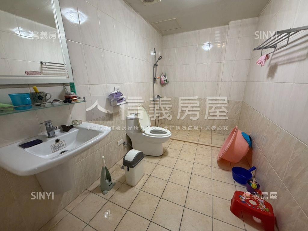 新屋五房大透天玉禾院２房屋室內格局與周邊環境