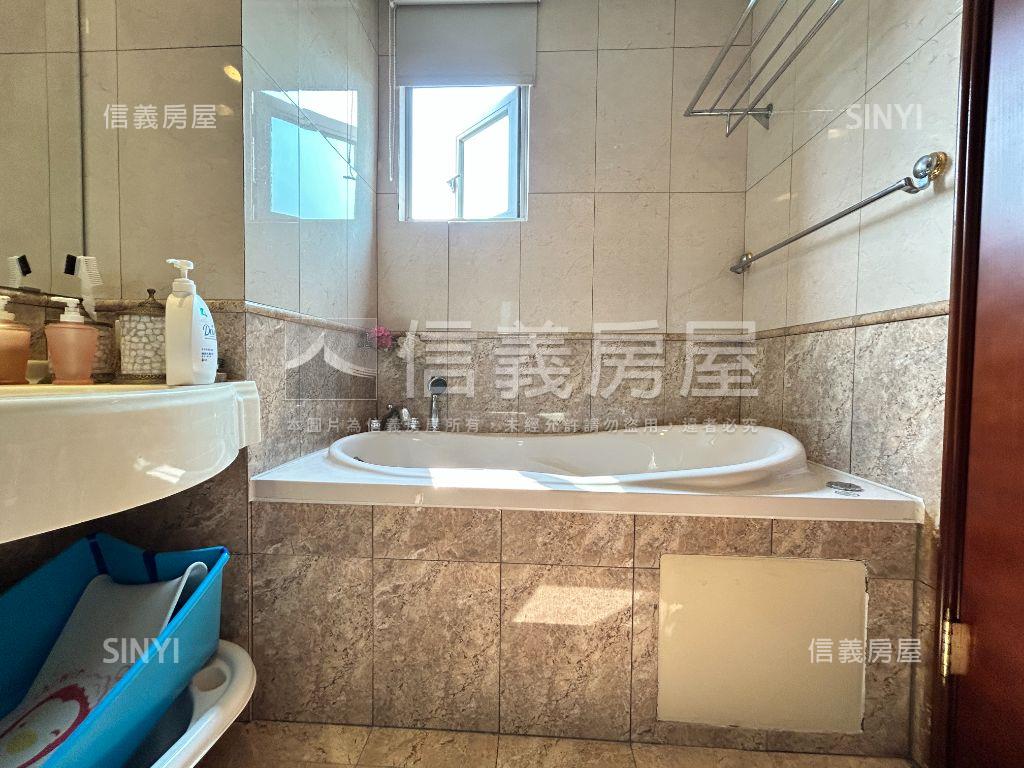 大安榮耀敦南四房雙平車房屋室內格局與周邊環境