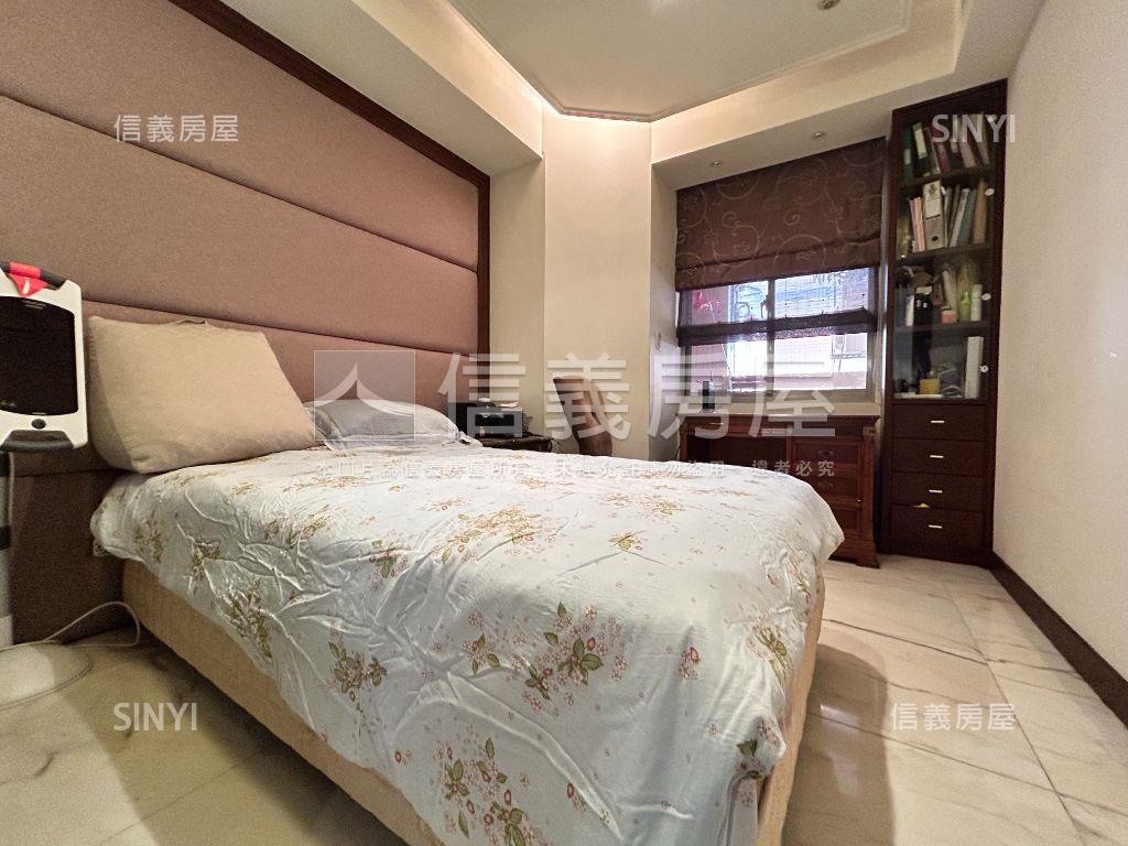 大安榮耀敦南四房雙平車房屋室內格局與周邊環境