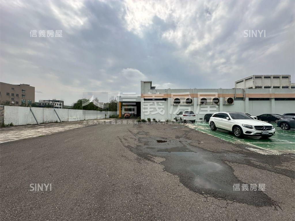中壢８４８６坪工業大廠房屋室內格局與周邊環境