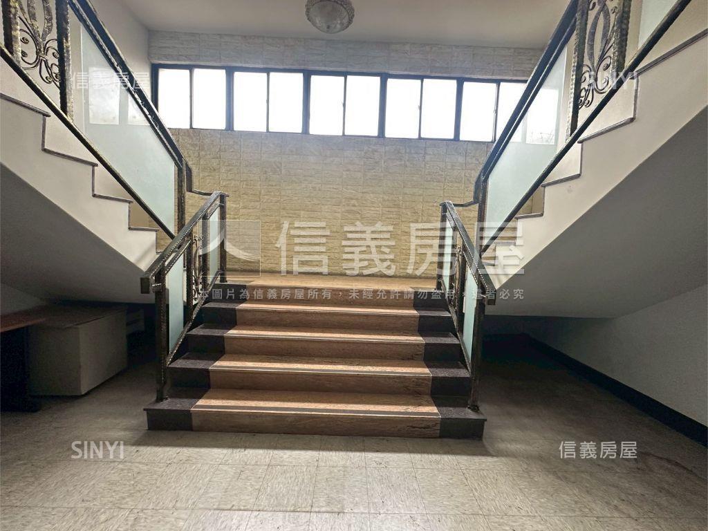 中壢８４８６坪工業大廠房屋室內格局與周邊環境