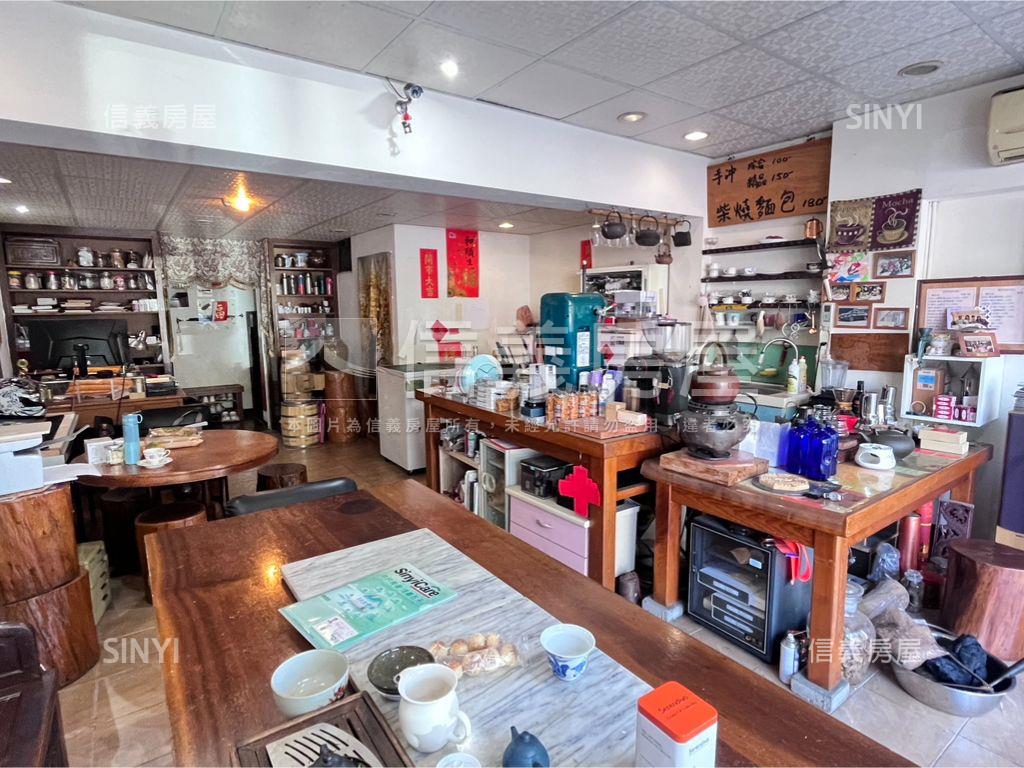 中路重劃文山國小稀有透店房屋室內格局與周邊環境
