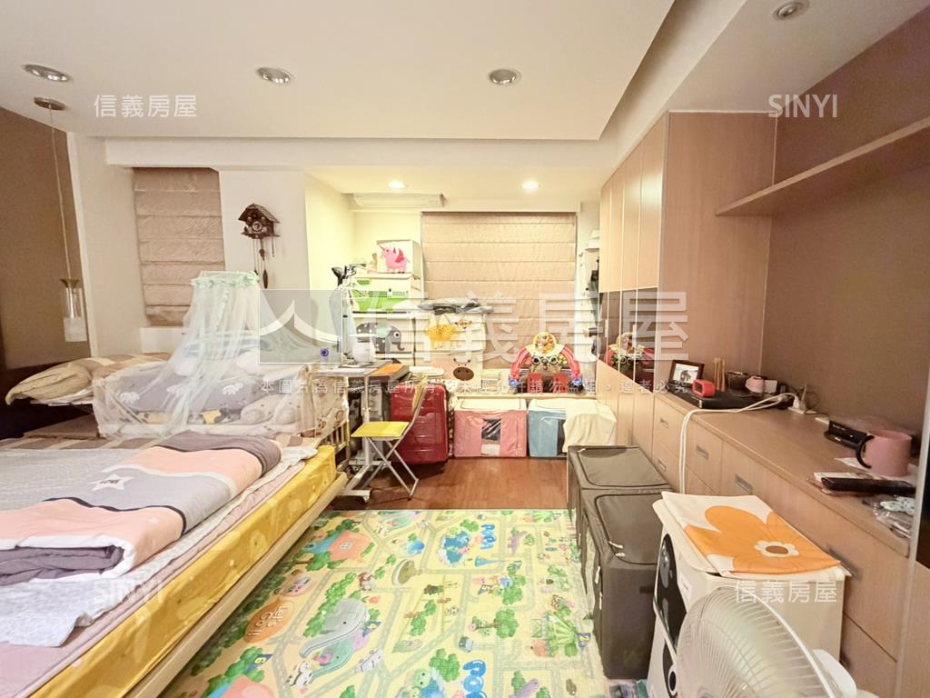 紅樹林向日葵邊間別墅透天房屋室內格局與周邊環境