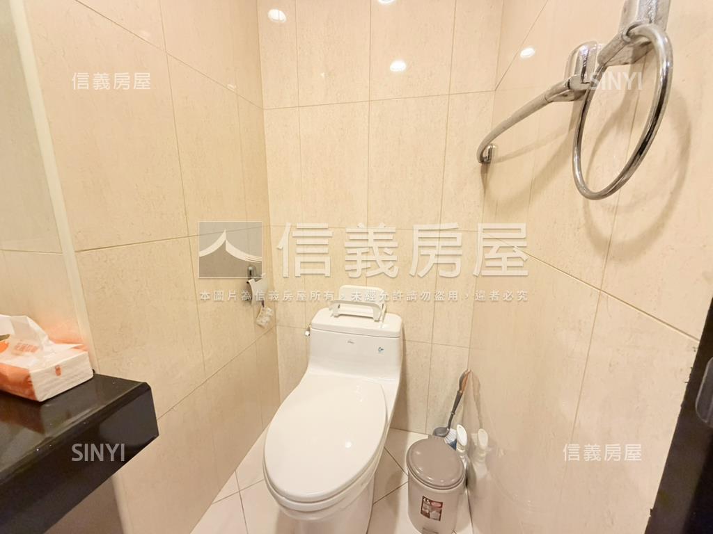 紅樹林向日葵邊間別墅透天房屋室內格局與周邊環境