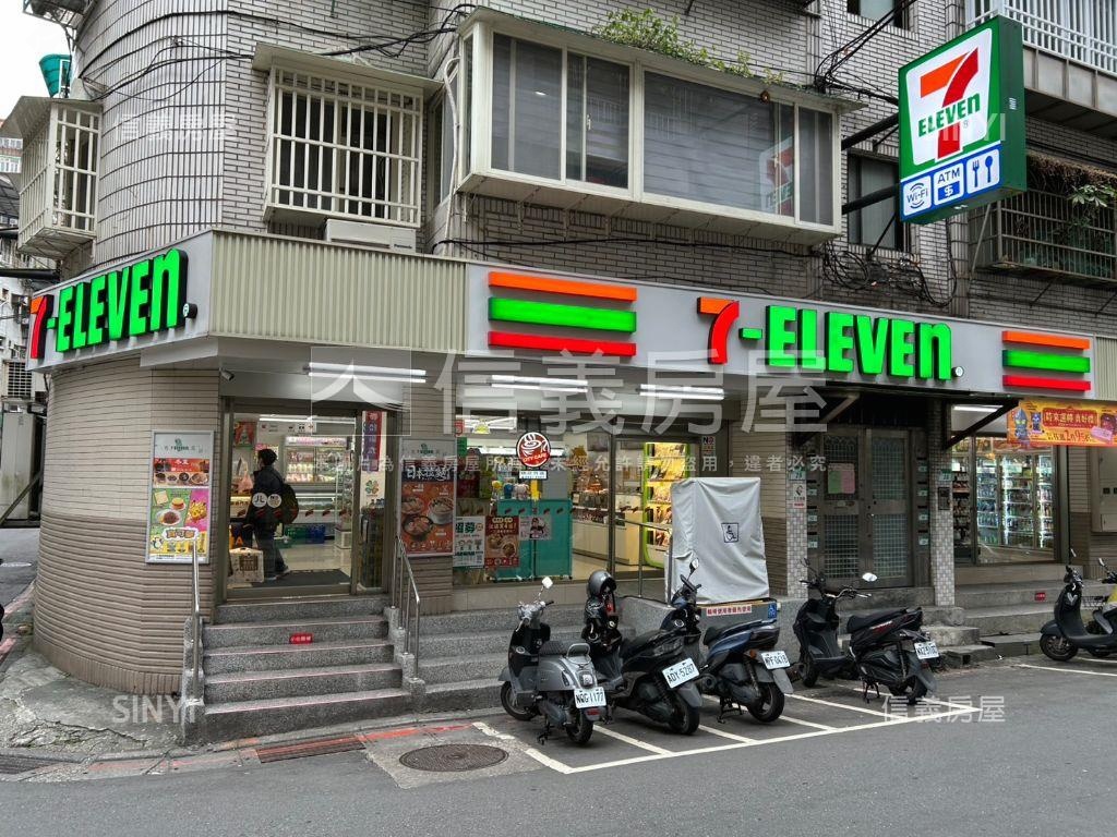 低總價東湖邊間創意３房房屋室內格局與周邊環境