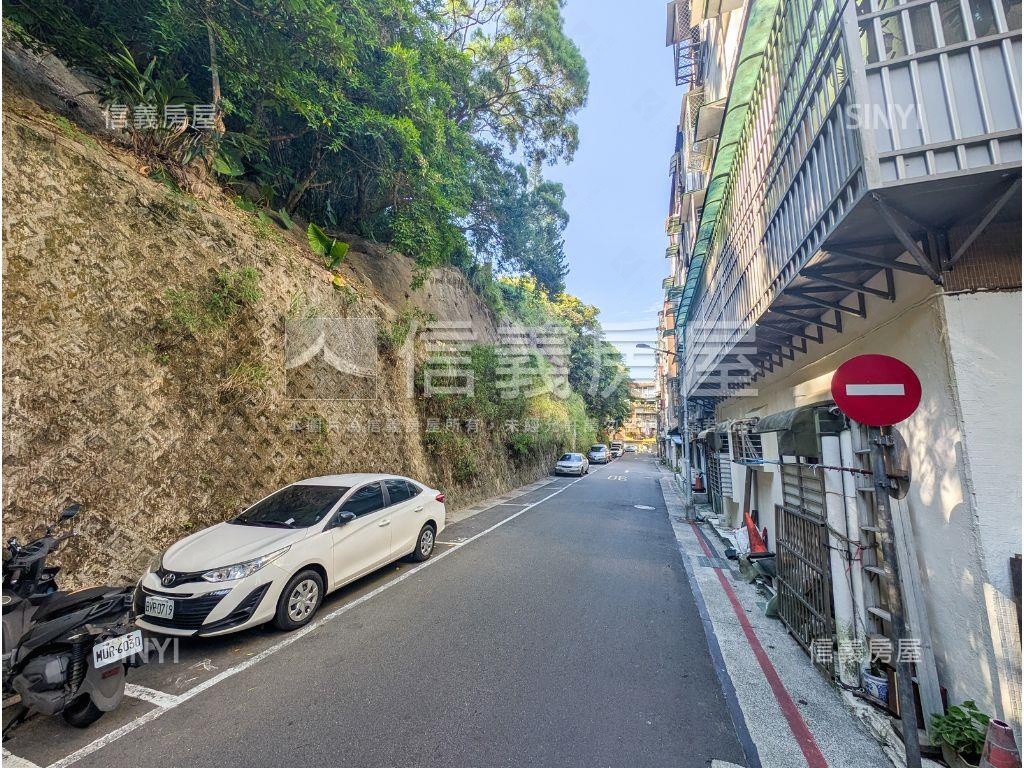 安泰街邊間創意３房低總價房屋室內格局與周邊環境