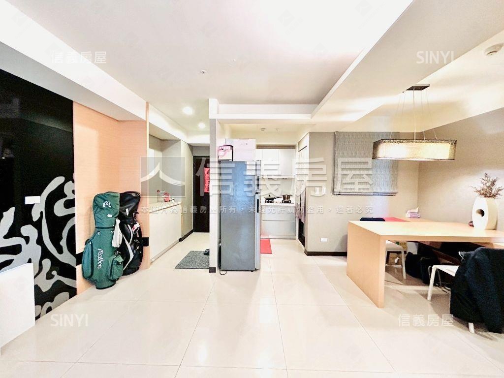 ★新杜拜大兩房附平車★房屋室內格局與周邊環境