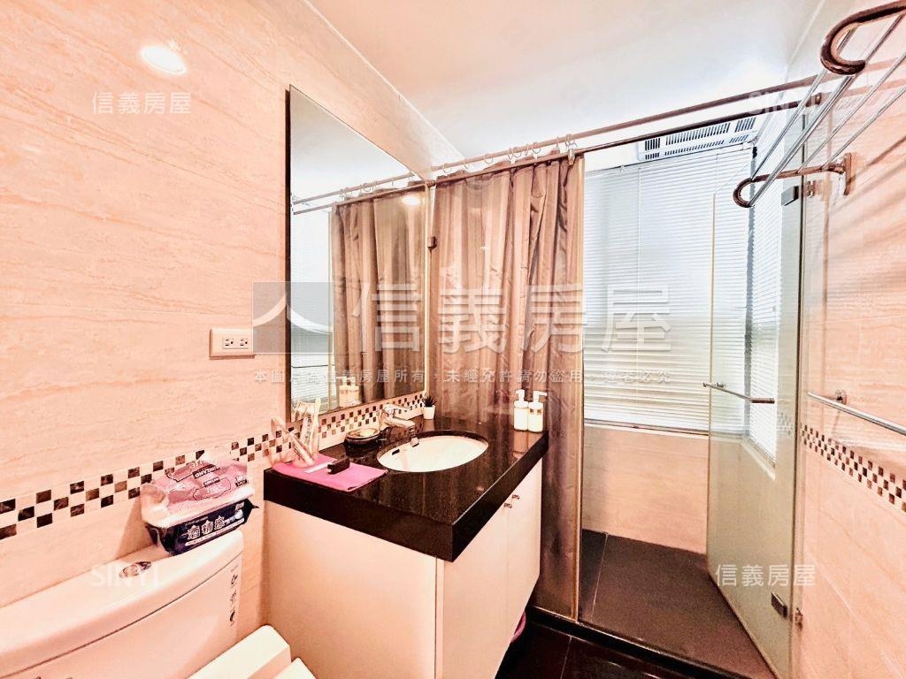 ★新杜拜大兩房附平車★房屋室內格局與周邊環境