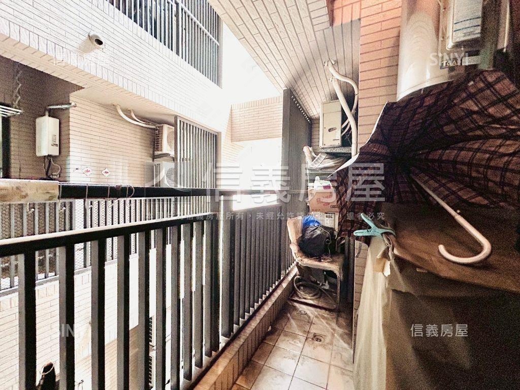 ★新杜拜大兩房附平車★房屋室內格局與周邊環境