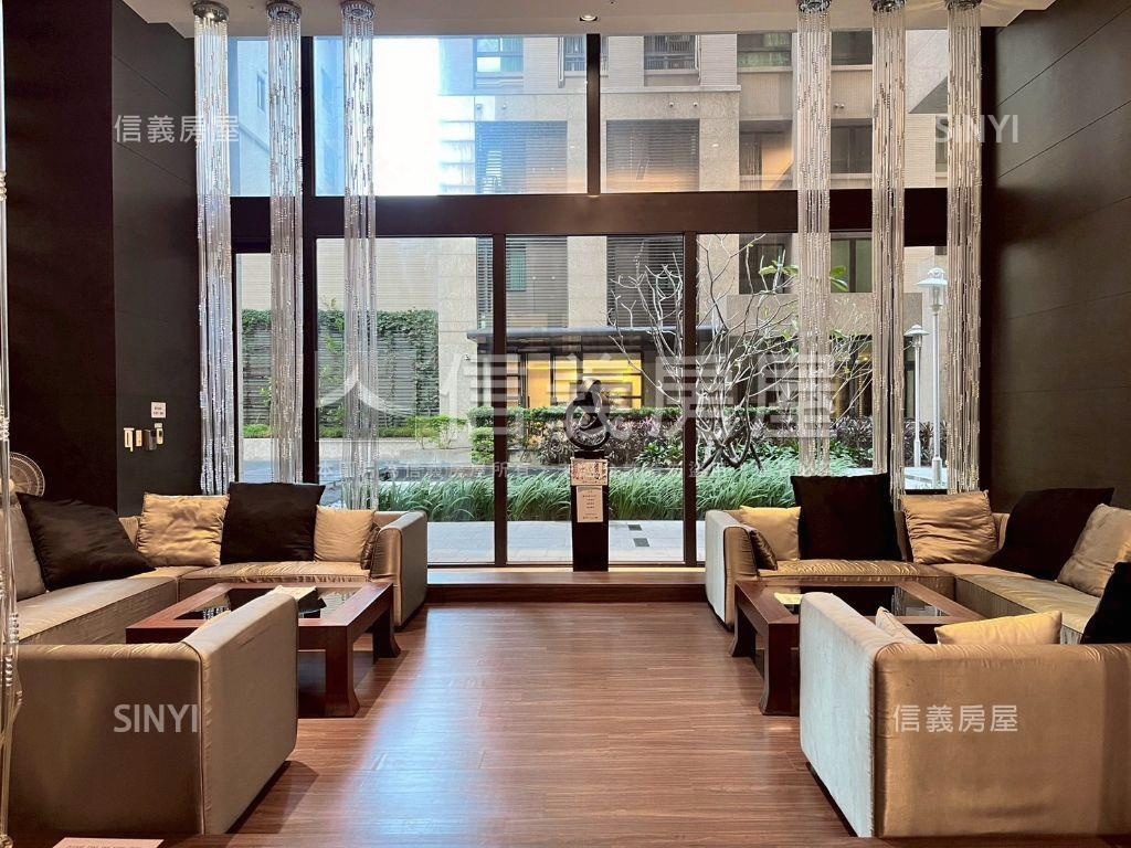 ★新杜拜大兩房附平車★房屋室內格局與周邊環境