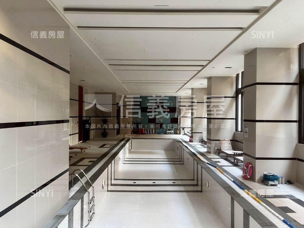 ★新杜拜大兩房附平車★房屋室內格局與周邊環境