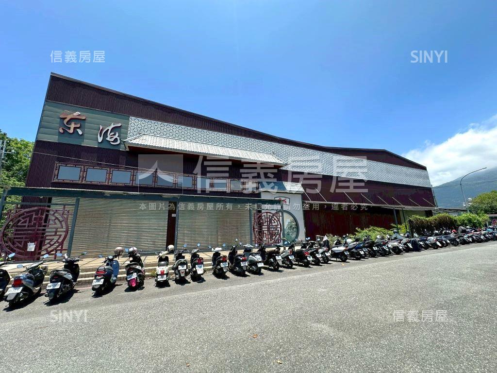 近知本車站約８６０坪商場房屋室內格局與周邊環境