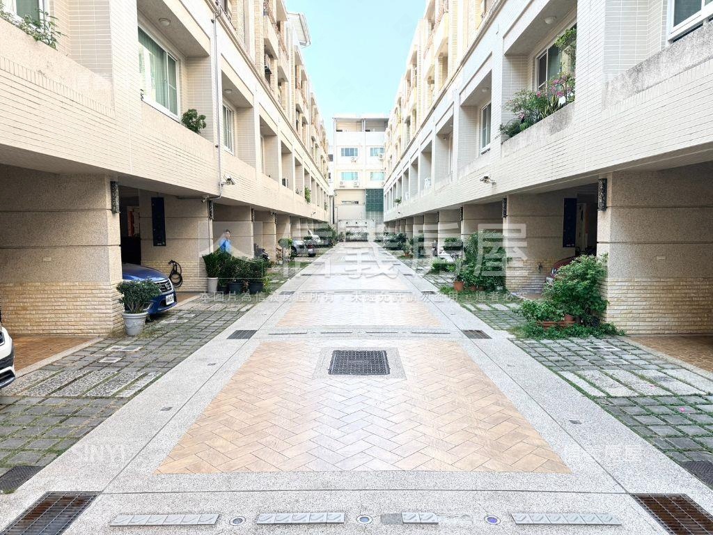 得邑大面寬雙車＋孝親房房屋室內格局與周邊環境