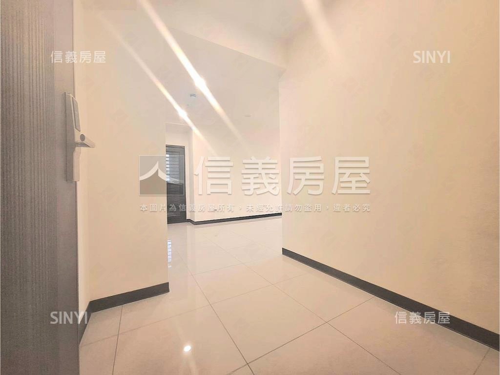 新柑園Ａ３兩房平面車位房屋室內格局與周邊環境